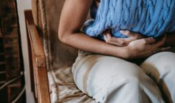 Novedades en la bajas por menstruación dolorosa e interrupción del embarazo